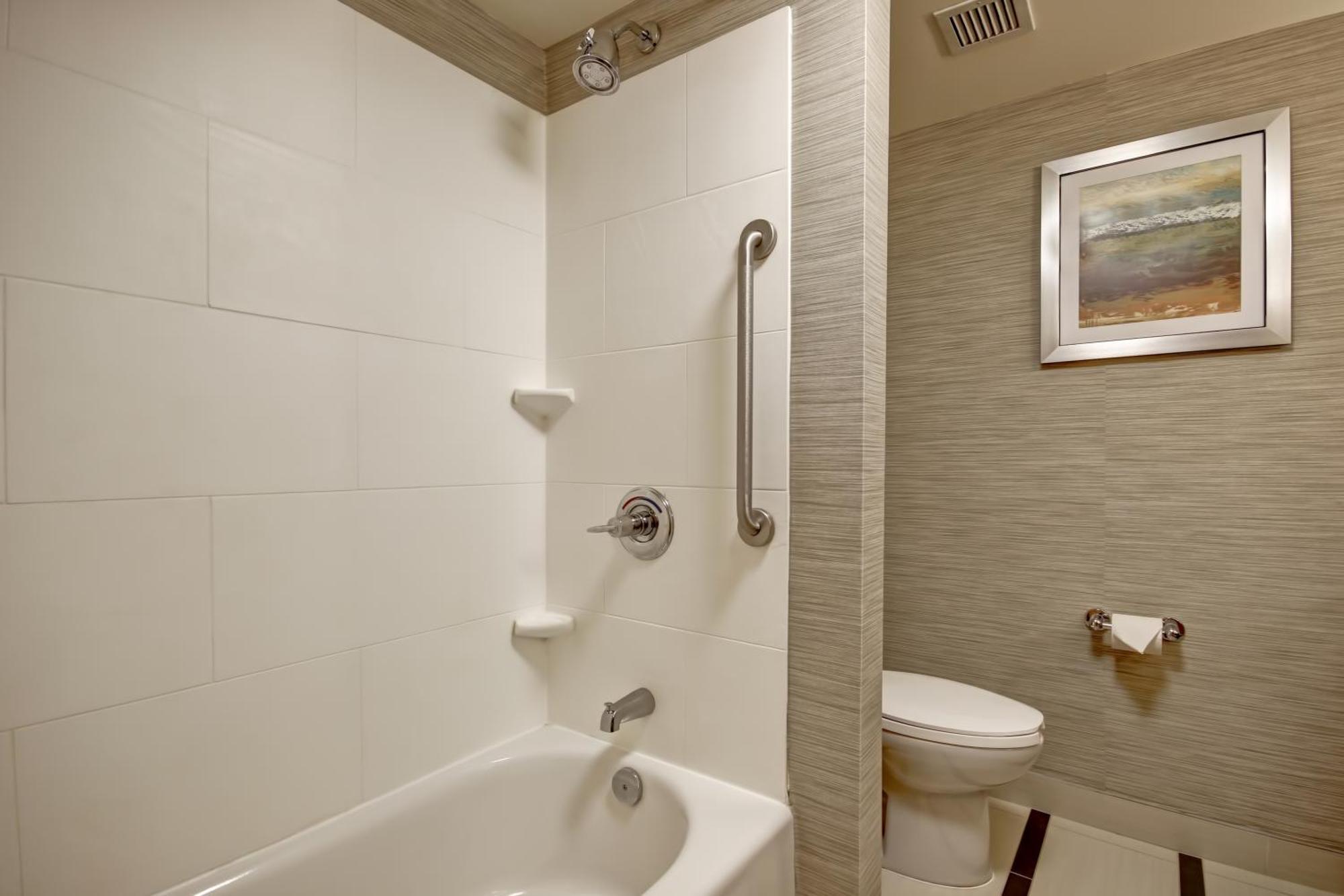 Fairfield Inn & Suites By Marriott Guelph Bagian luar foto