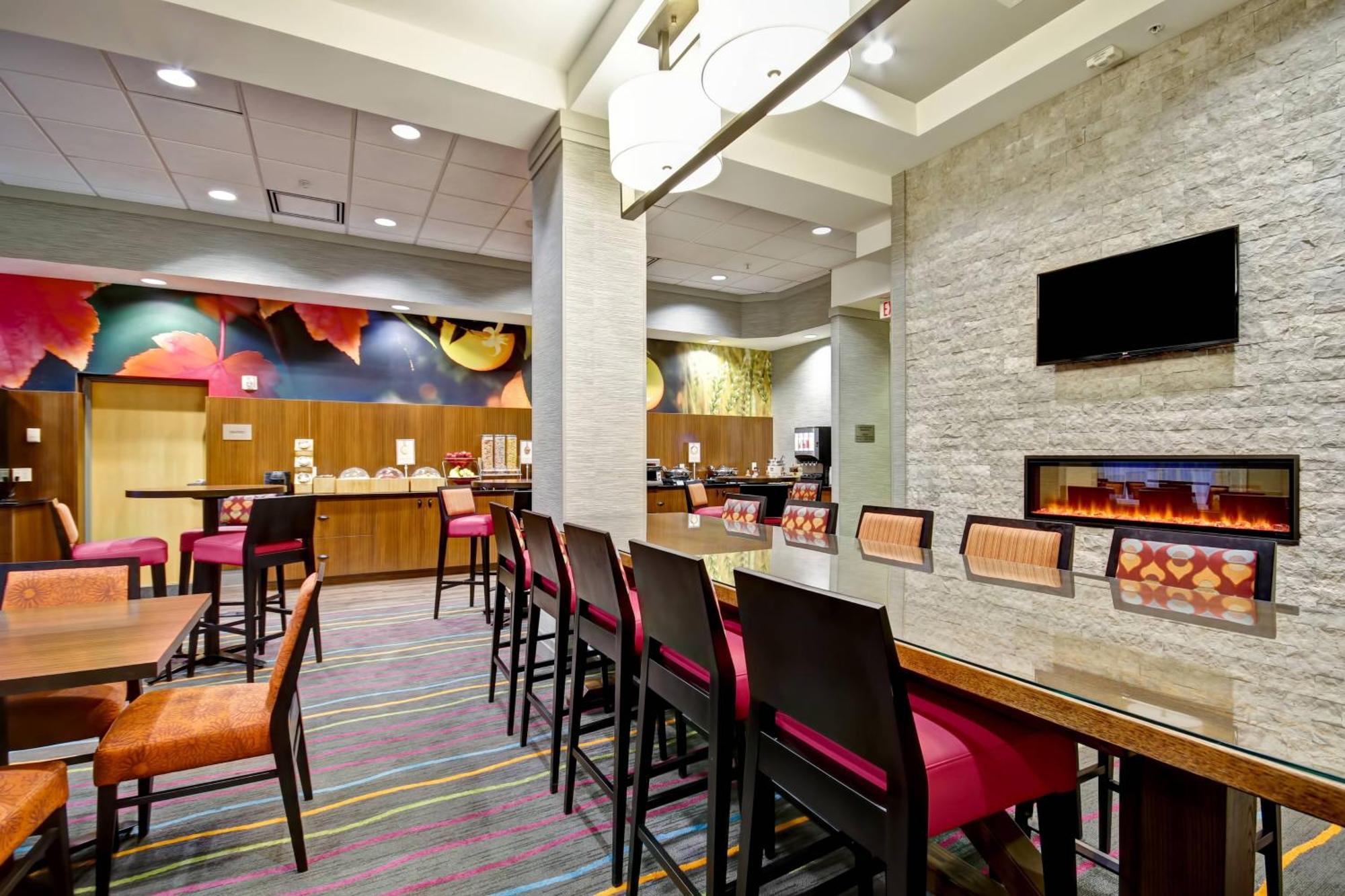 Fairfield Inn & Suites By Marriott Guelph Bagian luar foto