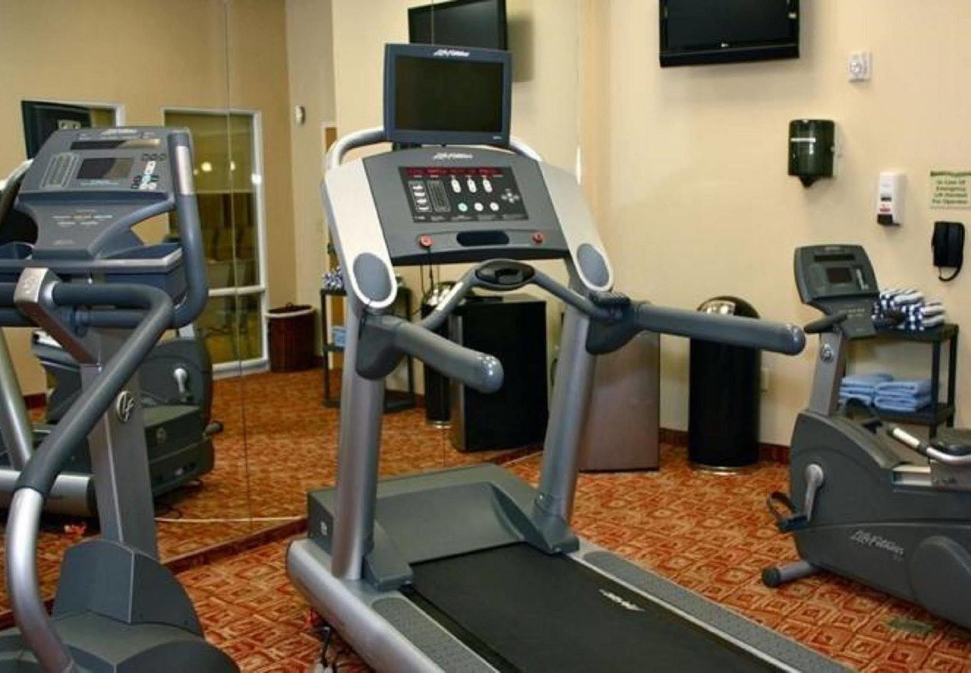 Fairfield Inn & Suites By Marriott Guelph Bagian luar foto